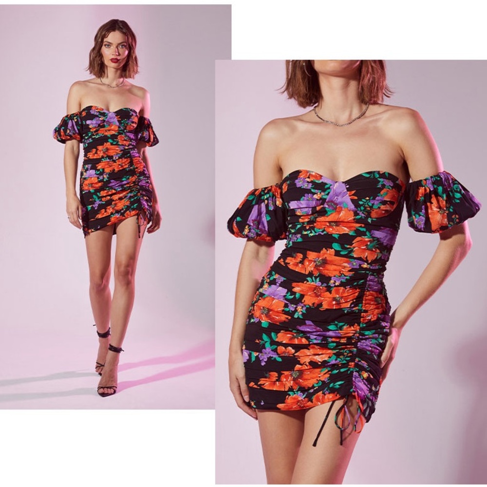 ASTR Floral Ruched Off the Shoulder Minidress in Black and Red Floral - M